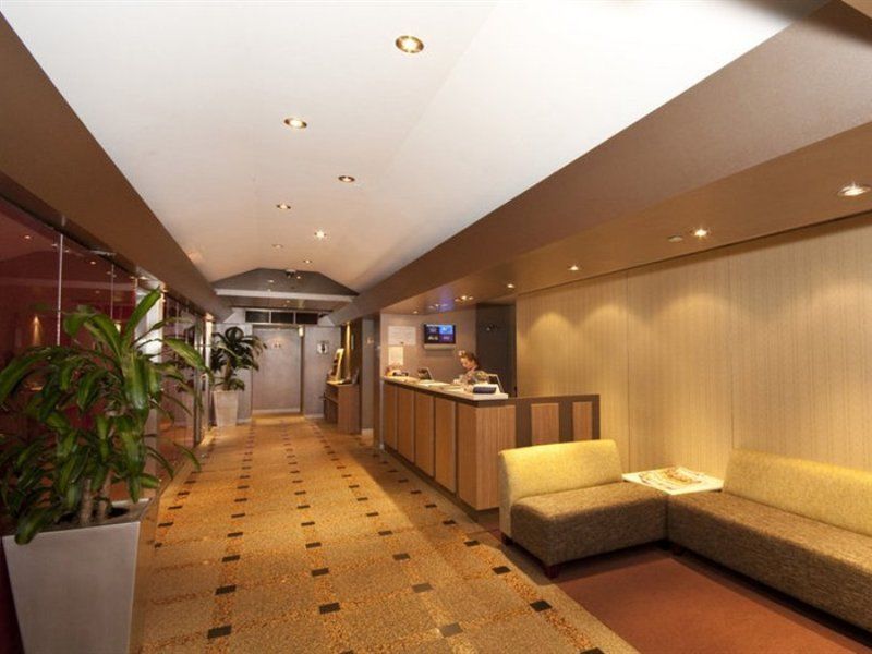 Lancemore Crossley St. Melbourne İç mekan fotoğraf The lobby of the hotel