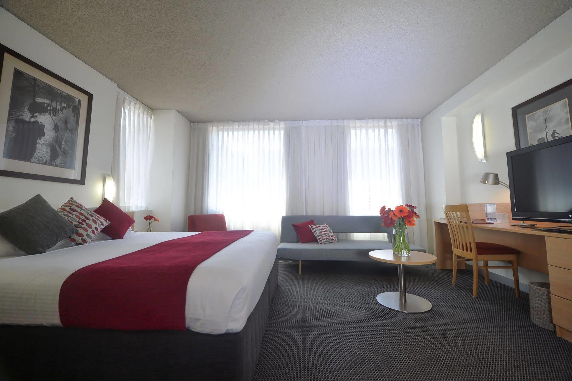 Lancemore Crossley St. Melbourne Dış mekan fotoğraf A room at the hotel